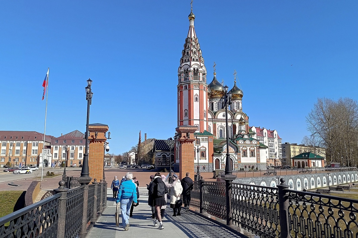    В числе самых популярных направлений у туристов остаются Калининград и его пригороды. / Денис Гонтарь