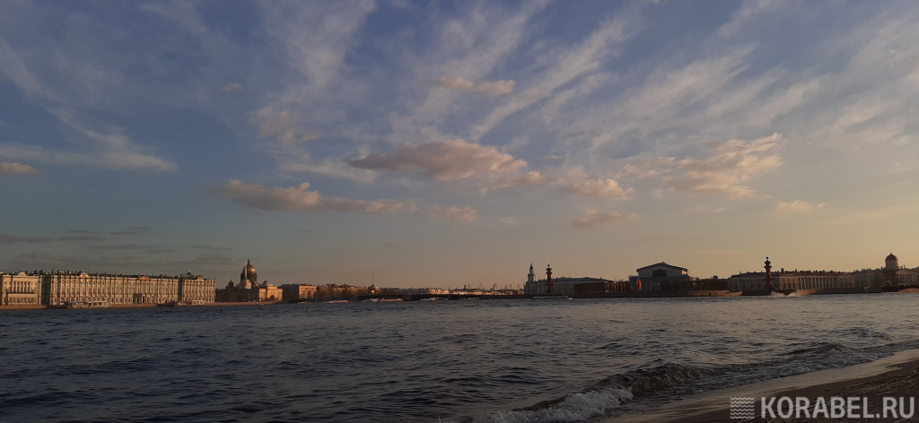 Санкт-Петербург, река Нева / Фото: Корабел.Ру  📷
