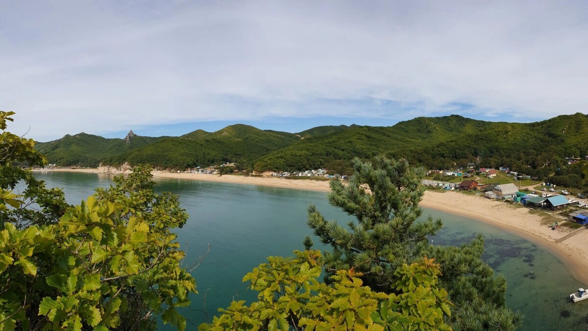    Все больше россиян выбирает Приморье для летнего отдыха.   Юлия Береговая / 1MI