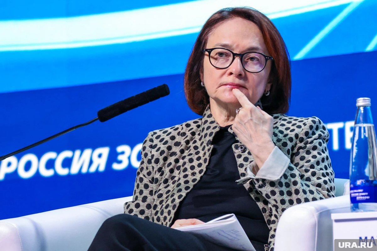    Россия придет к инфляции в 4% быстрее, чем за 50 лет, заявила Набиуллина