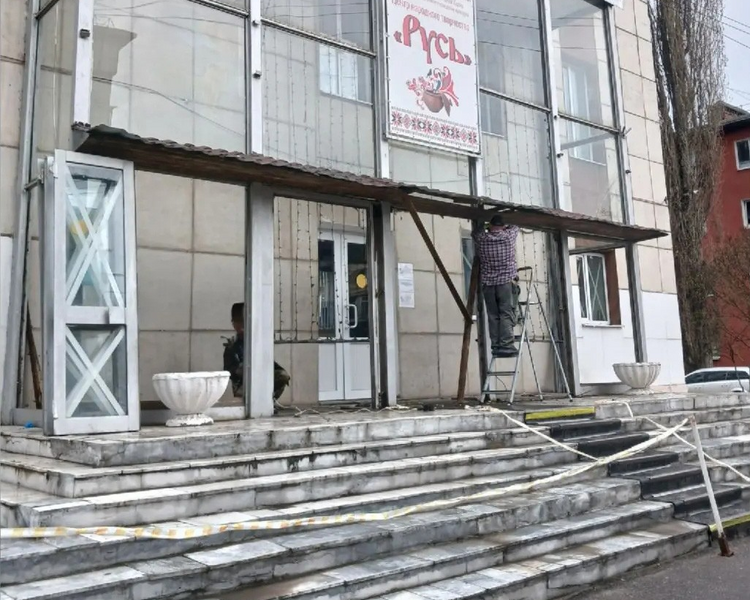     В Курске стартовала модернизация центра народного творчества «Русь»