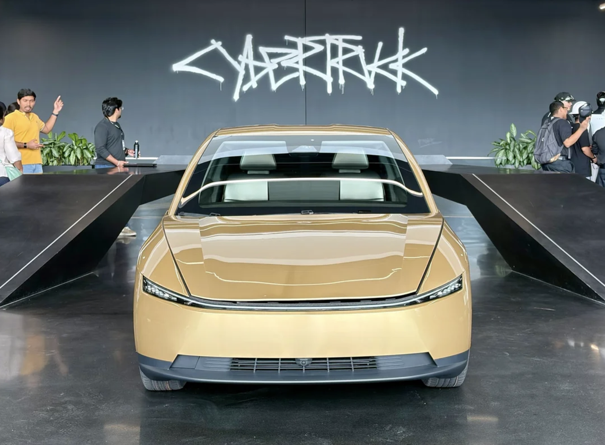    Tesla Cybercab