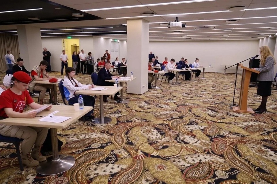    «Диктант Победы» написали рекордные 30 тысяч новосибирцев. Фото: правительство Новосибирской области