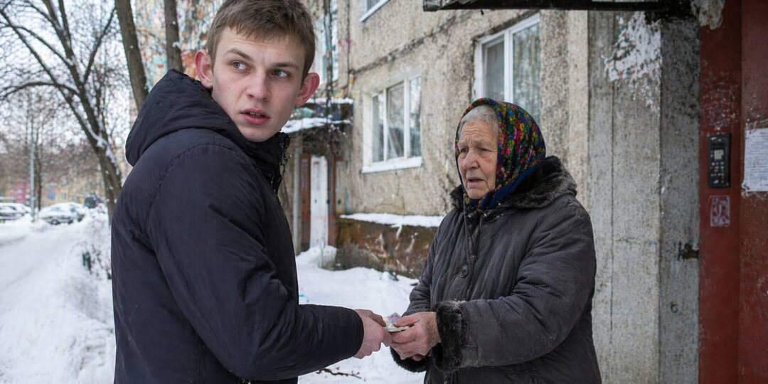 Сын богатейшего депутата работал на спецслужбы Украины? Папа "откупился", пацан дома