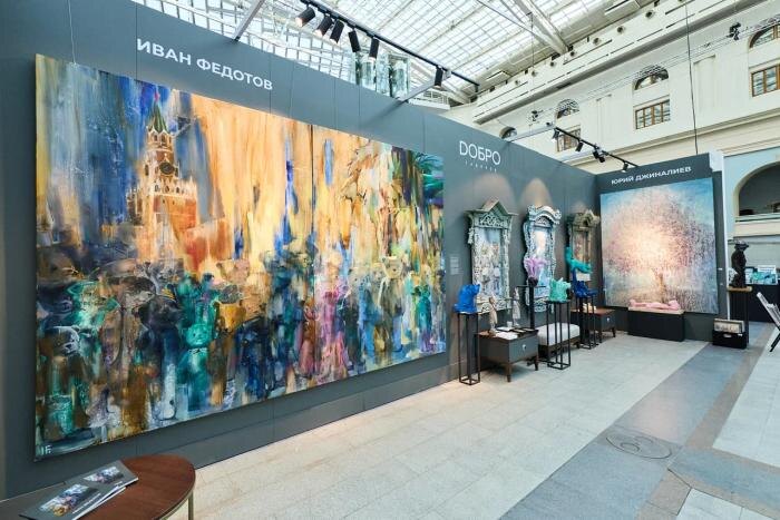 В Гостином дворе открылась юбилейная 30-я «АРТ МОСКВА». Фото © Предоставлено Life.ru