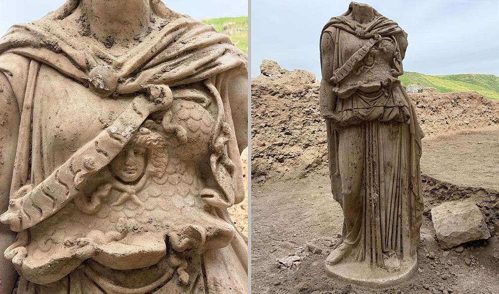    У скульптуры нет головы, но ученые уверены, что это именно Афина. / Фото: basin.ktb.gov.tr