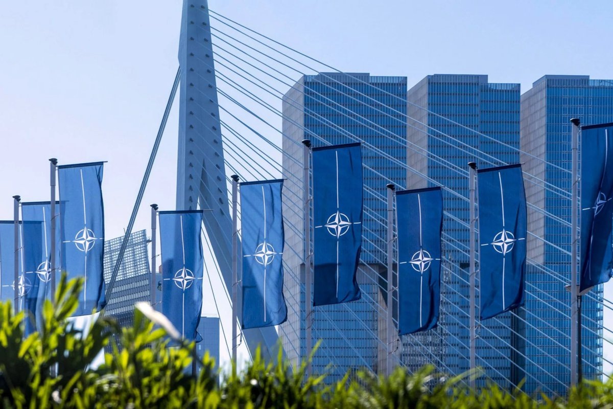     Страна может выйти только по собственному желанию по 13 статье договора, указано в сообщении