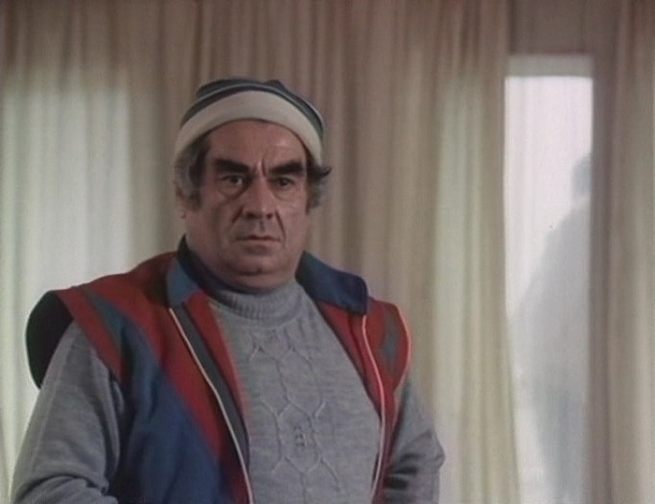 Кадр из фильма "Не ходите, девки замуж" взят для иллюстрации из Яндекс Картинки.