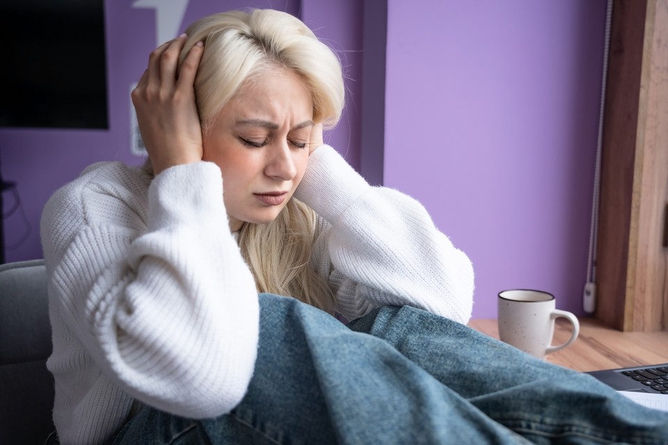    Невролог рассказал, что делать метеочувствительным людям, чтобы почувствовать себя лучше. ИВАНОВА Диана