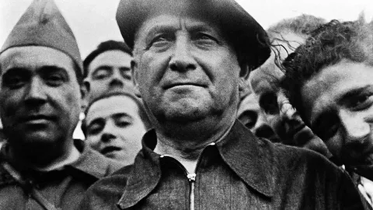 Ларго Кабальеро: сторонник правой военной диктатуры, а затем «Испанский Ленин», требовавший «диктатуры пролетариата»