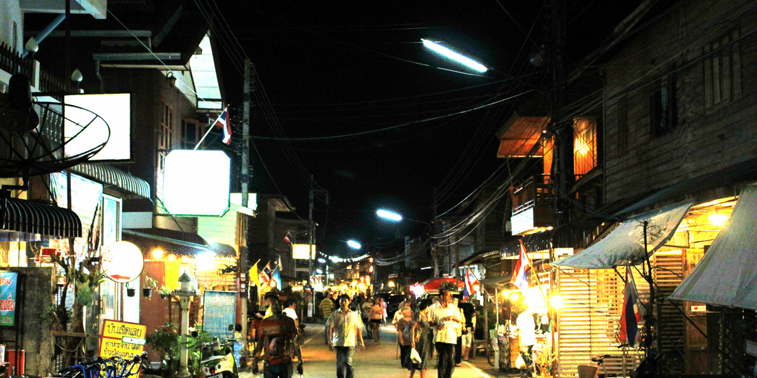Петербуржец на электрическом трицикле погиб после ДТП в Таиланде