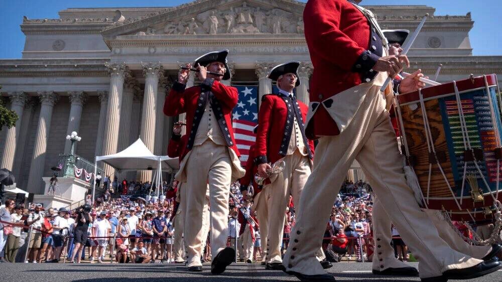 Фото обложки: AP Photo/Mark Schiefelbein