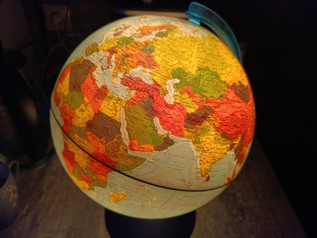 мой кулинарный компас. Куда покажет — туда и отправлюсь за новым рецептом. Первая остановка уже завтра 🌍✨