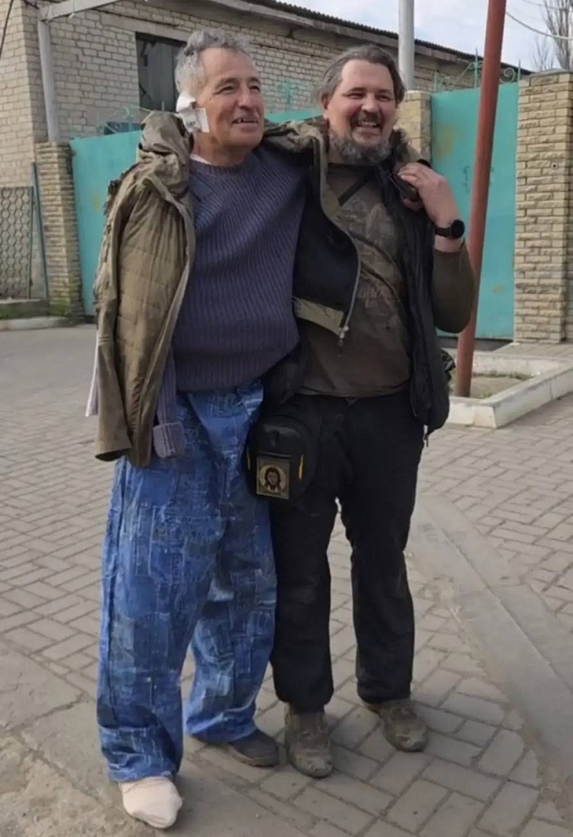    Раненых волонтеров доставили в полевой медицинский госпиталь, где им оказали квалифицированную медицинскую помощь. Фото: t.me/sev_blagochinie