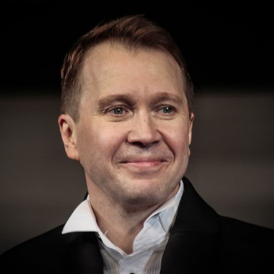     Евгений Миронов и Юлия Пересильд расскажут о фестивале «Горький+»