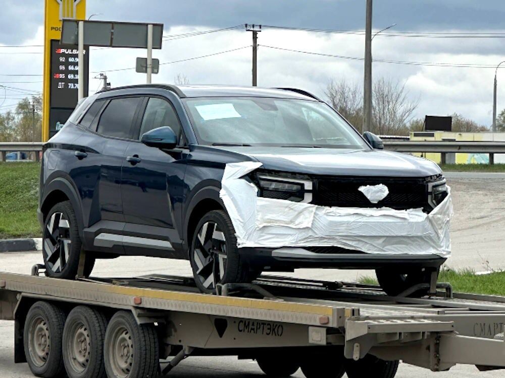 2 Lada Azimut первые живые фото 