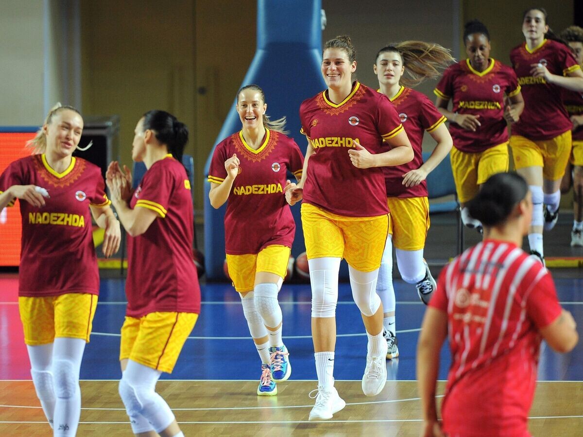    Баскетболистки "Надежды" | © официальная страница ПБК "Надежда" ВКонтакте