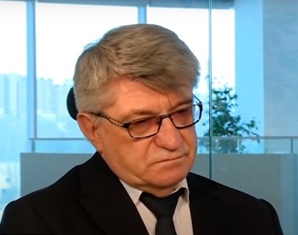 Сокуров прокомментировал решение не вручать ему награду на ММКФ, куда его для этого пригласил Михалков