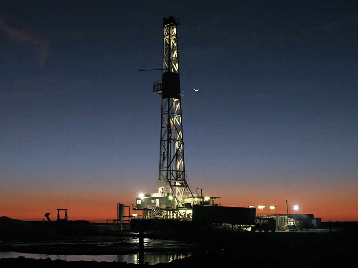     Буровая установка для геологической разведки в Техасе, США© flickr.com / Imahornfan