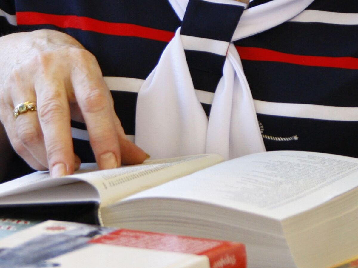    Чтение книги | © РИА Новости