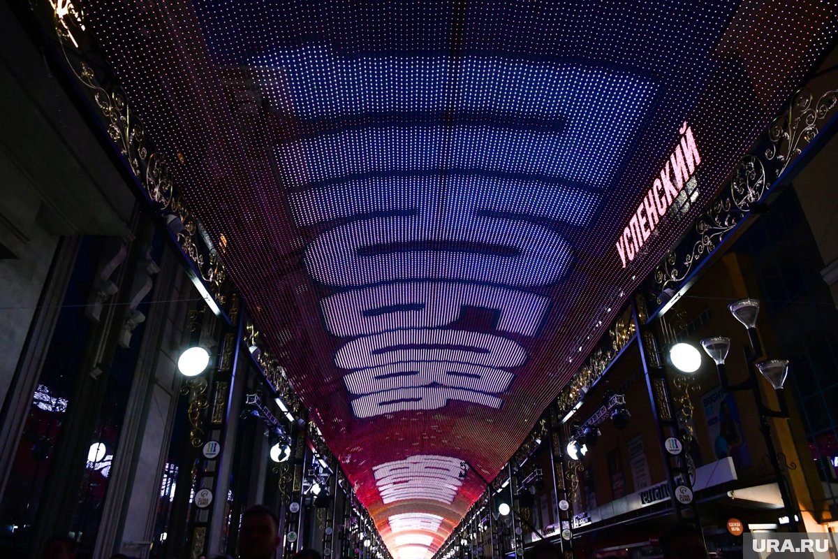     24 апреля 2026 года в 21:00 на улице Вайнера погас медиаэкран