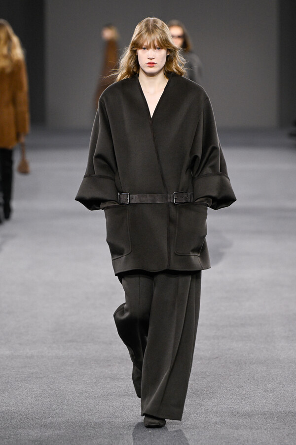 Показ коллекции Max Mara осень-зима 2026-2027 на Неделе моды в Милане FW26