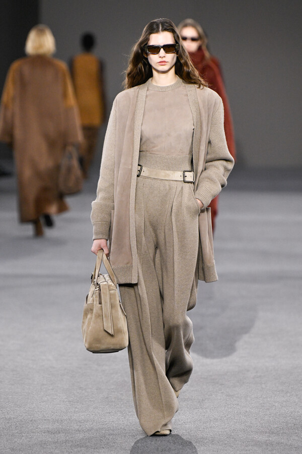 Показ коллекции Max Mara осень-зима 2026-2027 на Неделе моды в Милане FW26