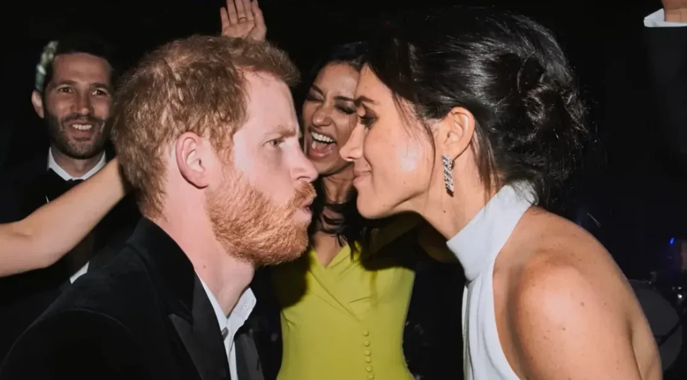 Джефф Бэнкс заявил: «Знакомство принца Гарри и Меган Маркл — спланированная спецоперация»