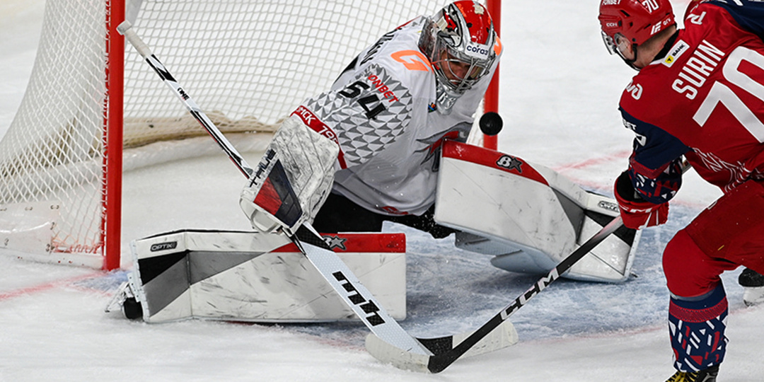 Идеальный матч: «Авангард» мощно начал полуфинал с «Локомотивом»