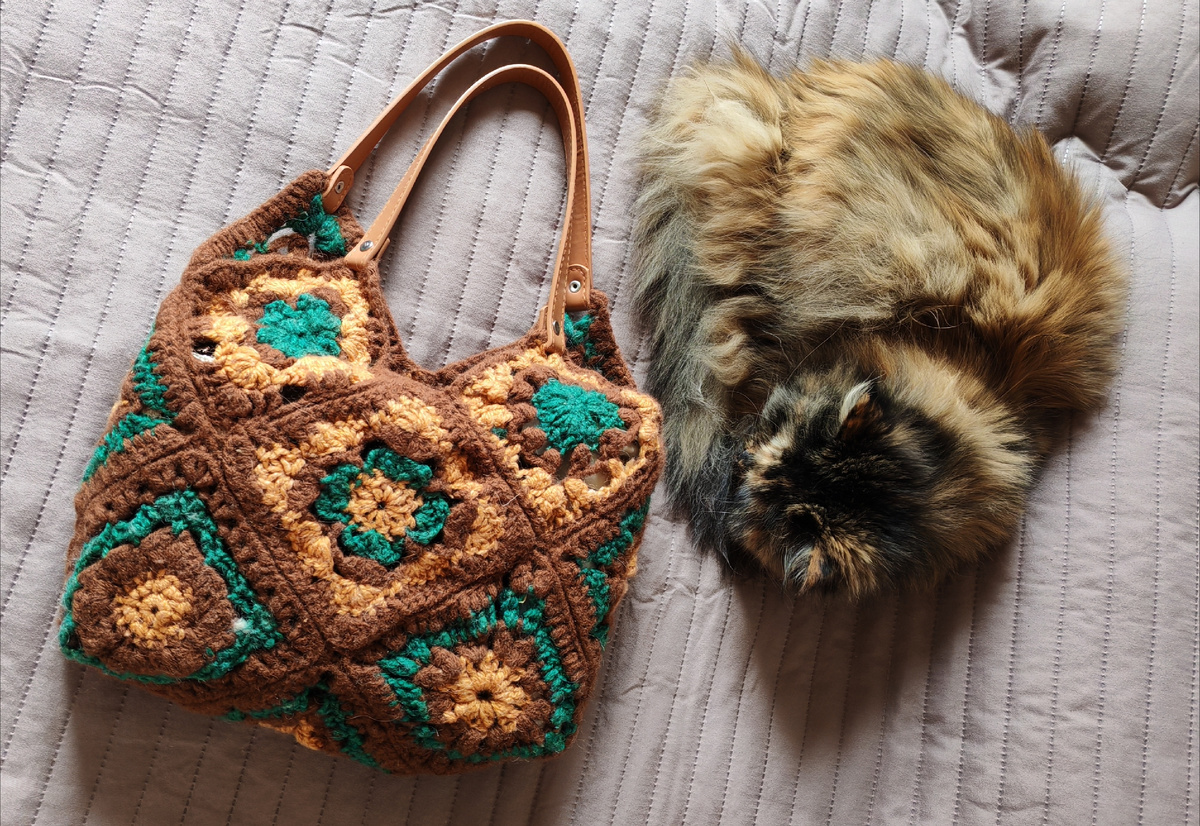 Рыжие шерстяные... 