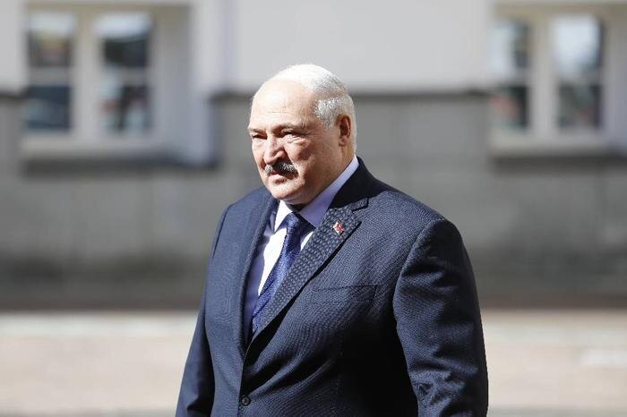 Александр Лукашенко. Обложка © Life.ru