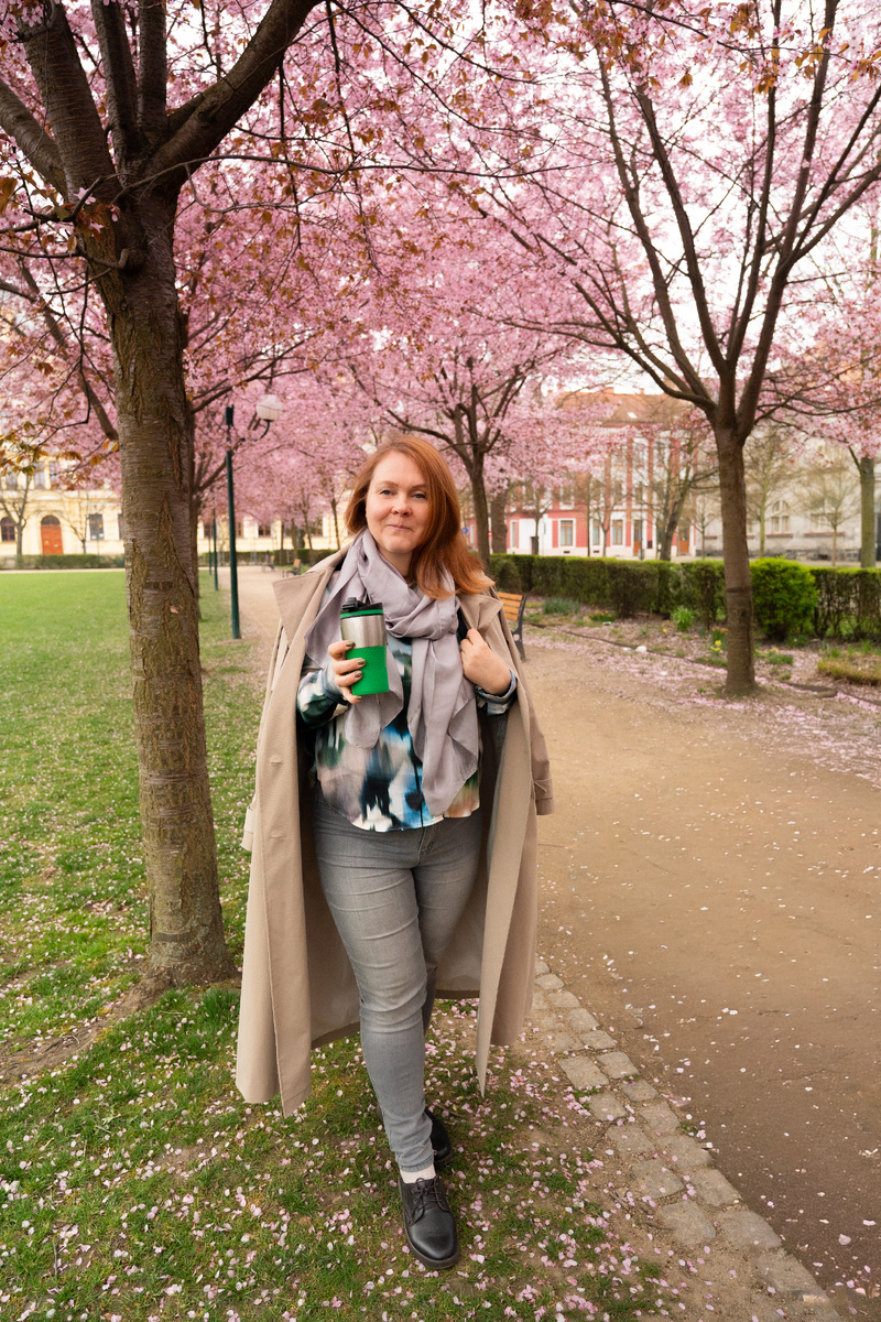 вот еще фото с той фотосессии под сакурами))