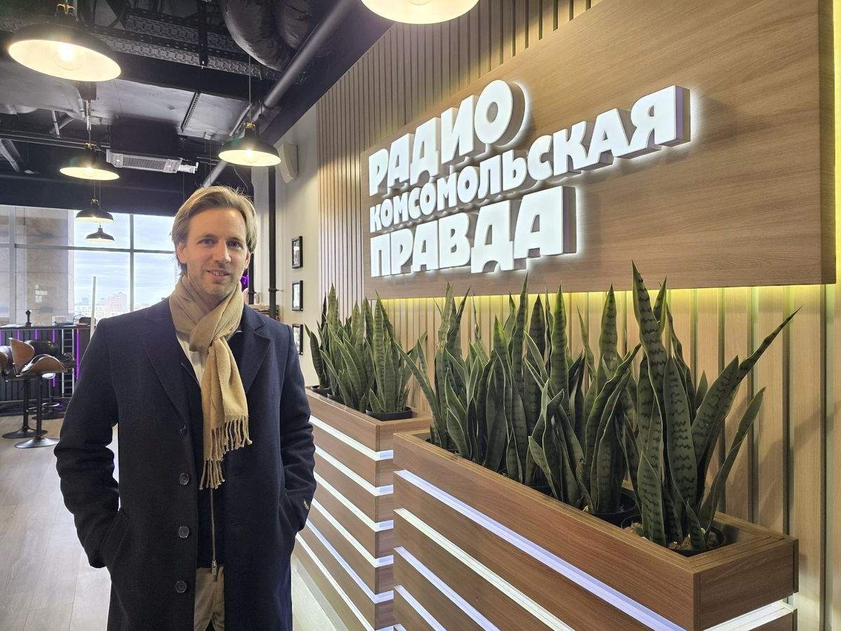 Привет! Меня зовут Махил, и я голландец в России. Читателям моего блога не нужно покупать билеты, чтобы отправиться в путешествие. Они читают мой блог и путешествуют вместе со мной. Присоединяйтесь!