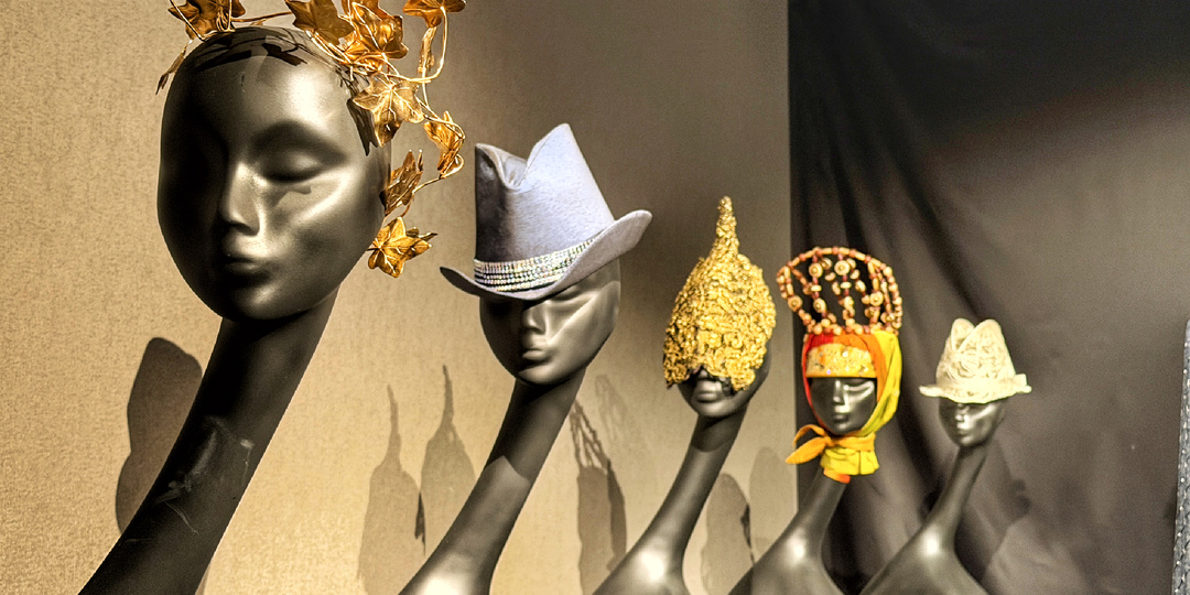 Превращение в черную бабочку: «Нон-финито» в Эрарте, Санкт-Петербург