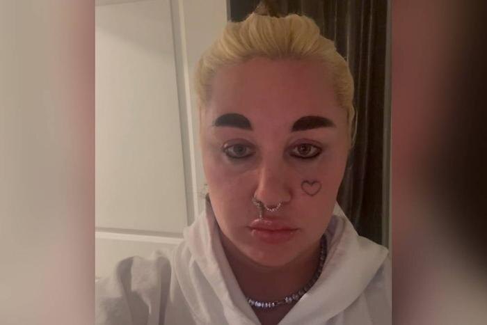 Обложка © Instagram (признан экстремистской организацией и запрещён на территории Российской Федерации) / amandapandapandapanda1