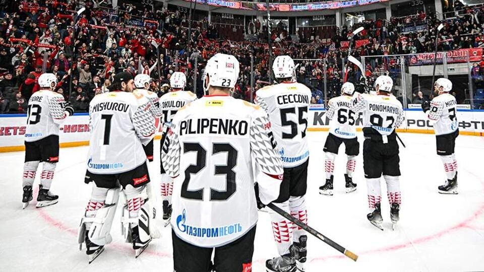     "Авангард" обыграл "Локомотив" в первом матче полуфинала Кубка Гагарина РИА Новости/Сергей Бобылев