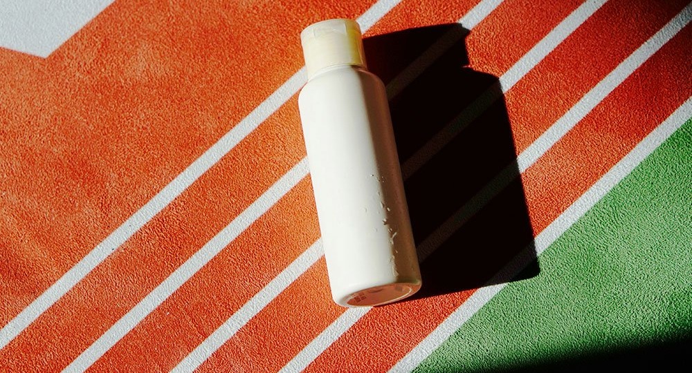 Безопасные дезодоранты: мифы о солях алюминия, правда о природных формулах и как выбрать антиперспирант?