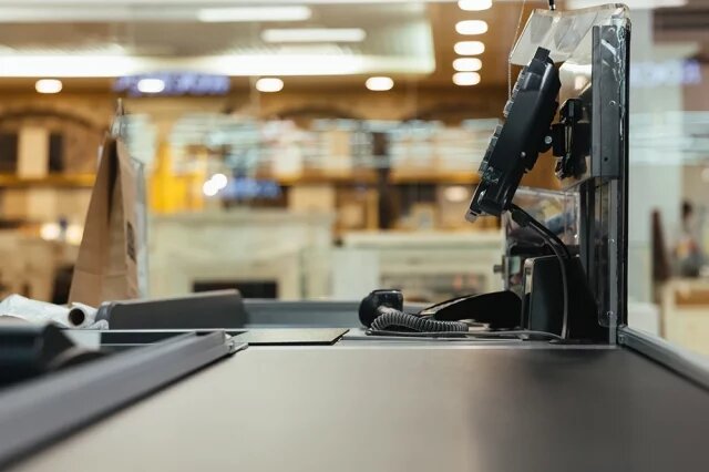    Можно ли вернуть в магазин купленные там испорченные продукты?