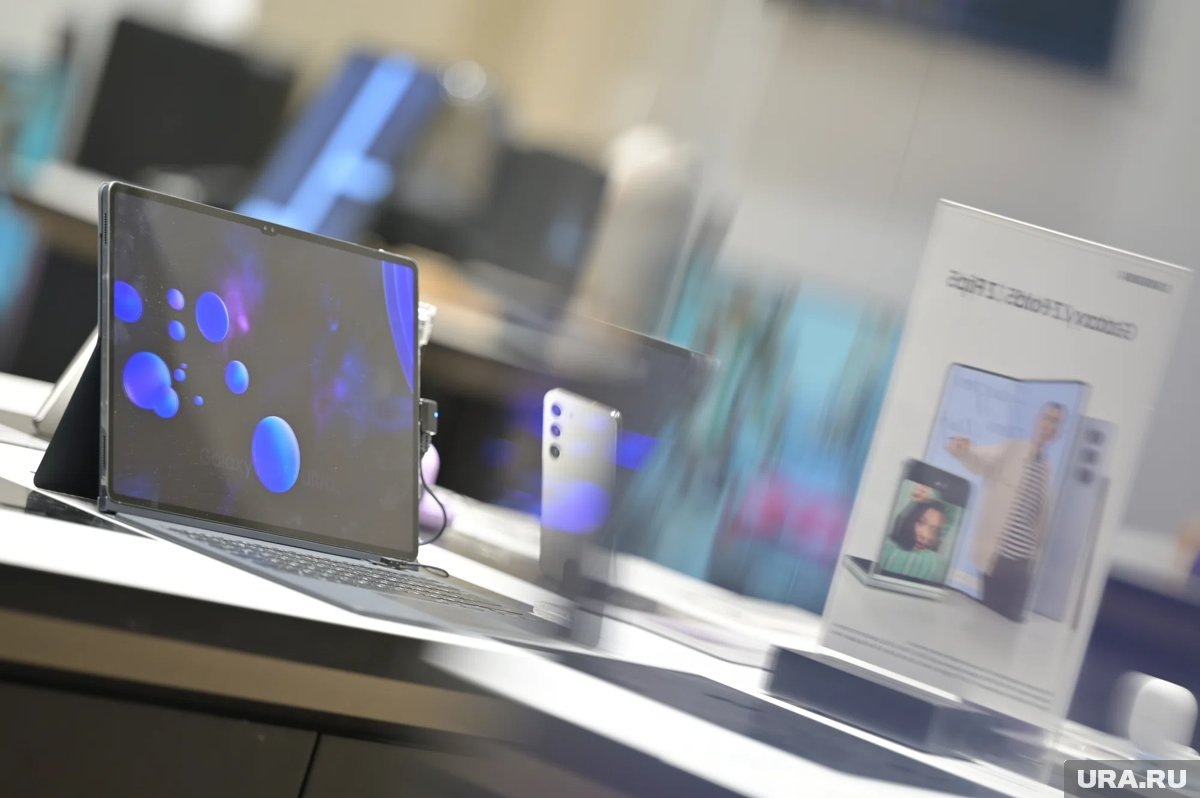     Среди основных причин - насышение рынка, увеличенная себестоимость и общий рост цен