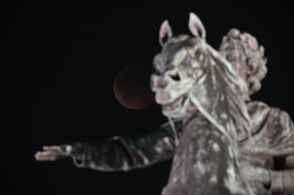    В России увеличится световой день на два часа в мае Алексей БУЛАТОВ