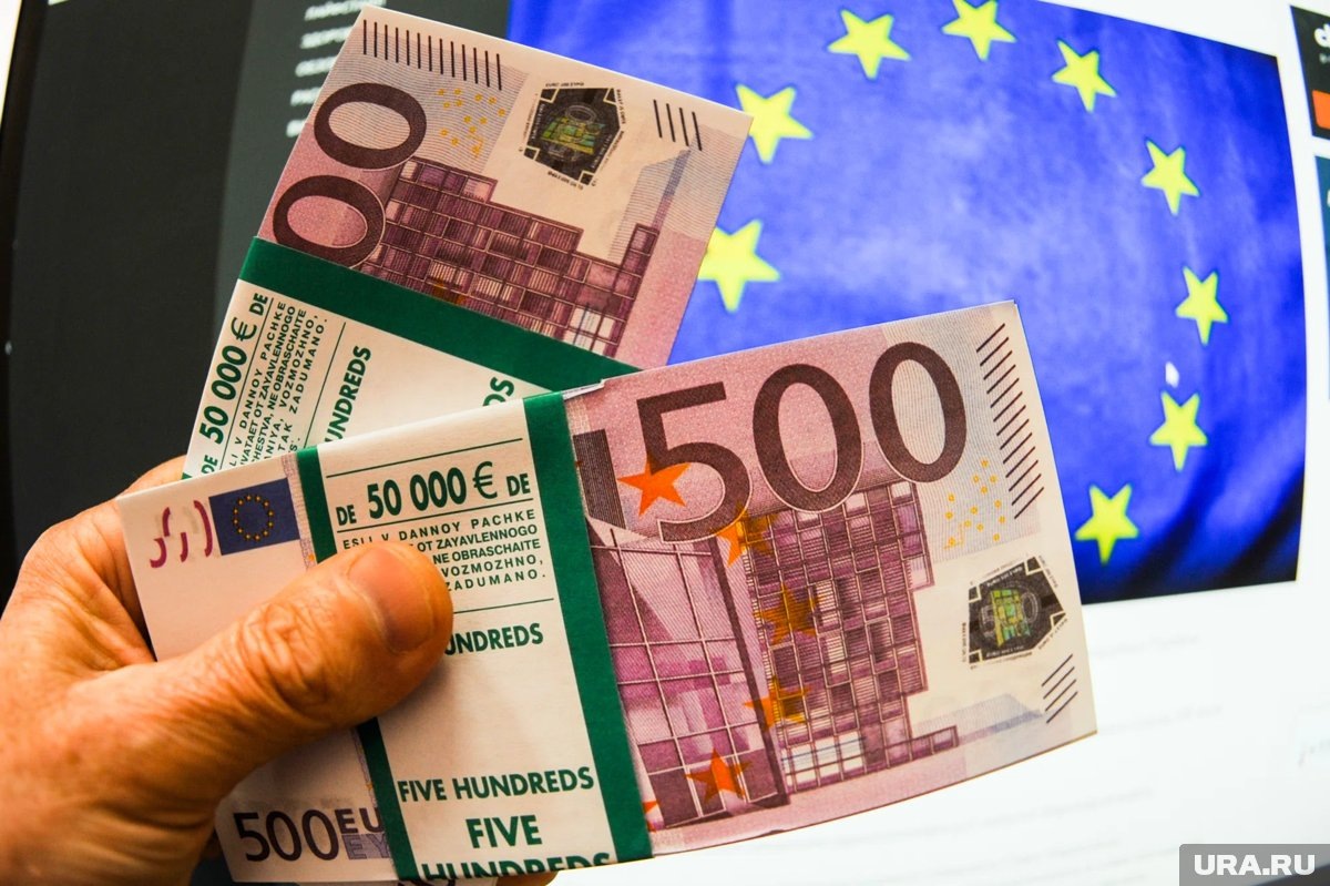     Киеву недостаточно 90 миллиардов евро