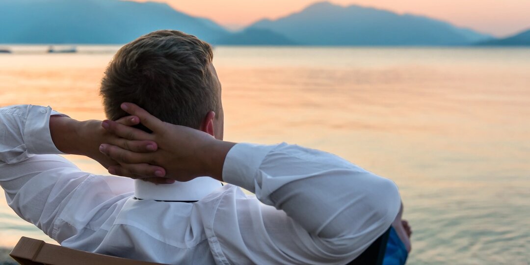 Туристов на курортах штрафуют за обычные вещи – купальники, музыку и полотенца