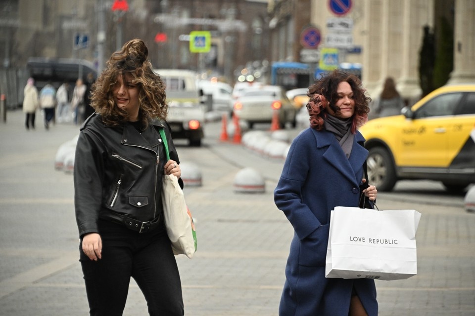    Дождь и сильный ветер прогнозируют синоптики в Ростове и области в субботу. Михаил ФРОЛОВ