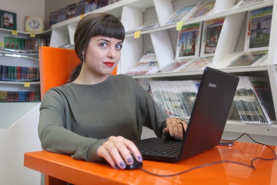   Юлия ПЫХАЛОВА