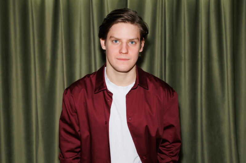    Павел Табаков: сын легендарного Олега Табакова, постоянно сталкивающийся со сравнениями.