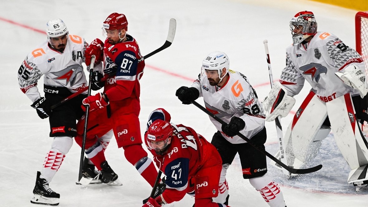    ХК «Авангард»