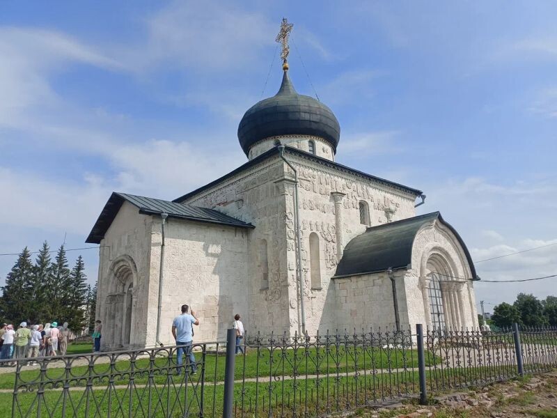 Георгиевский собор в Юрьеве.