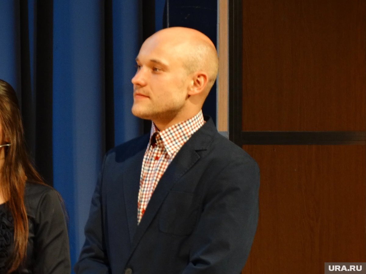     Звезда «Реальных пацанов» разбил машину за 80 млн рублей