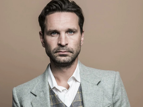 Виктор Добронравов