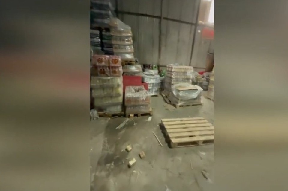    Продукцию хранили для дальнейшего сбыта. Фото: кадр из видео ГУ МВД России по НСО